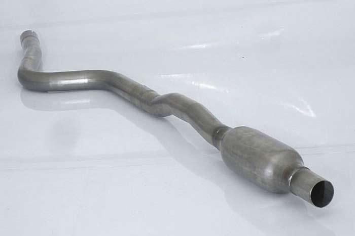 57.0072.00, BMW 1series E81-E82-E87-E88 E87(5porte-5doors) 123d (150kW) 2007-, Stainless steel centre silencerCut of the original centre silencer. For the installation on the original rear silencer is necessary to order a coupling, which is indicated in the catalogue. inner input diameter 61mm pipe outer diameter 60mm outer outlet diameter 60mm