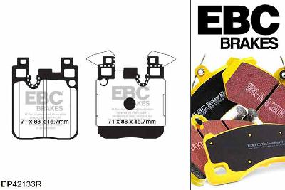 DP42133R, BMW M2, 3.0 Turbo (F87) 370 PK M2, EBC Yellowstuff remblokken set achteras Voor modellen met Brembo remklauwen aan de achteras, Voor modellen met remschijf diameter van 370mm aan de achteras