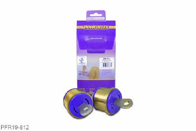 PFR19-812, Volvo V50 (2004 onwards), Rear Trailing Arm Blade Bush PFR19-812 provides stability to the rear trailing arm whilst allowing the knurled pattern bush to freely rotate in the supplied outer shell. This part replaces OE numbers: 1061670, C2Y6-28-46X, 1304124, 30666821 and BV615K896AB., 2 stuk(s) benodigd  per auto, 2 stuk(s) in verpakking, prijs per set van 2 stuk(s)